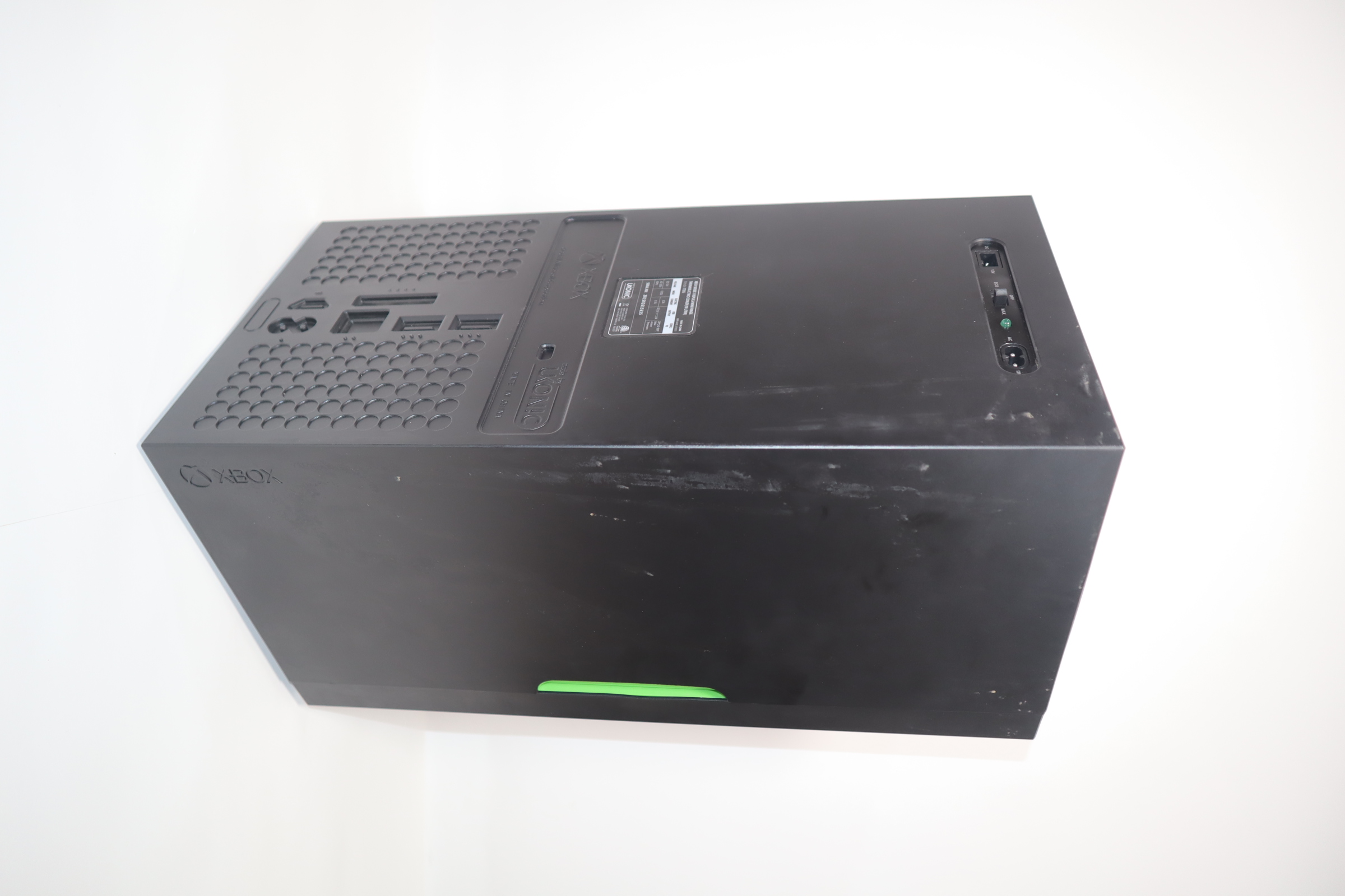 Ukonic Xbox Series X 17315 Mini Fridge Thermoelectric Cooler 5535