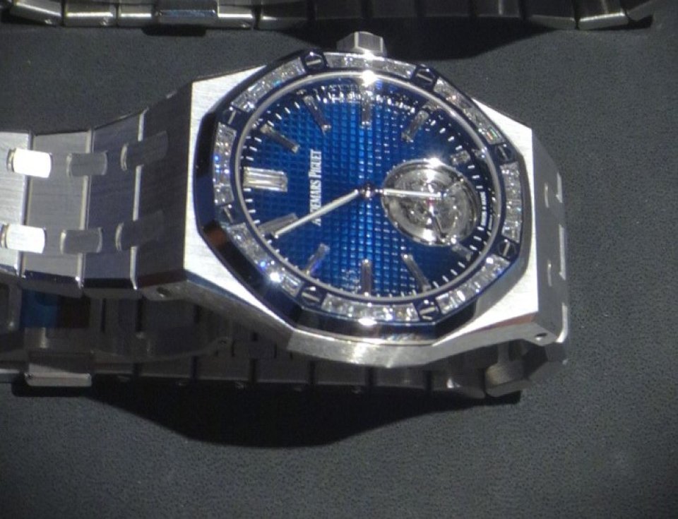 オーデマ ピゲ「ロイヤル オーク フライング トゥールビヨン