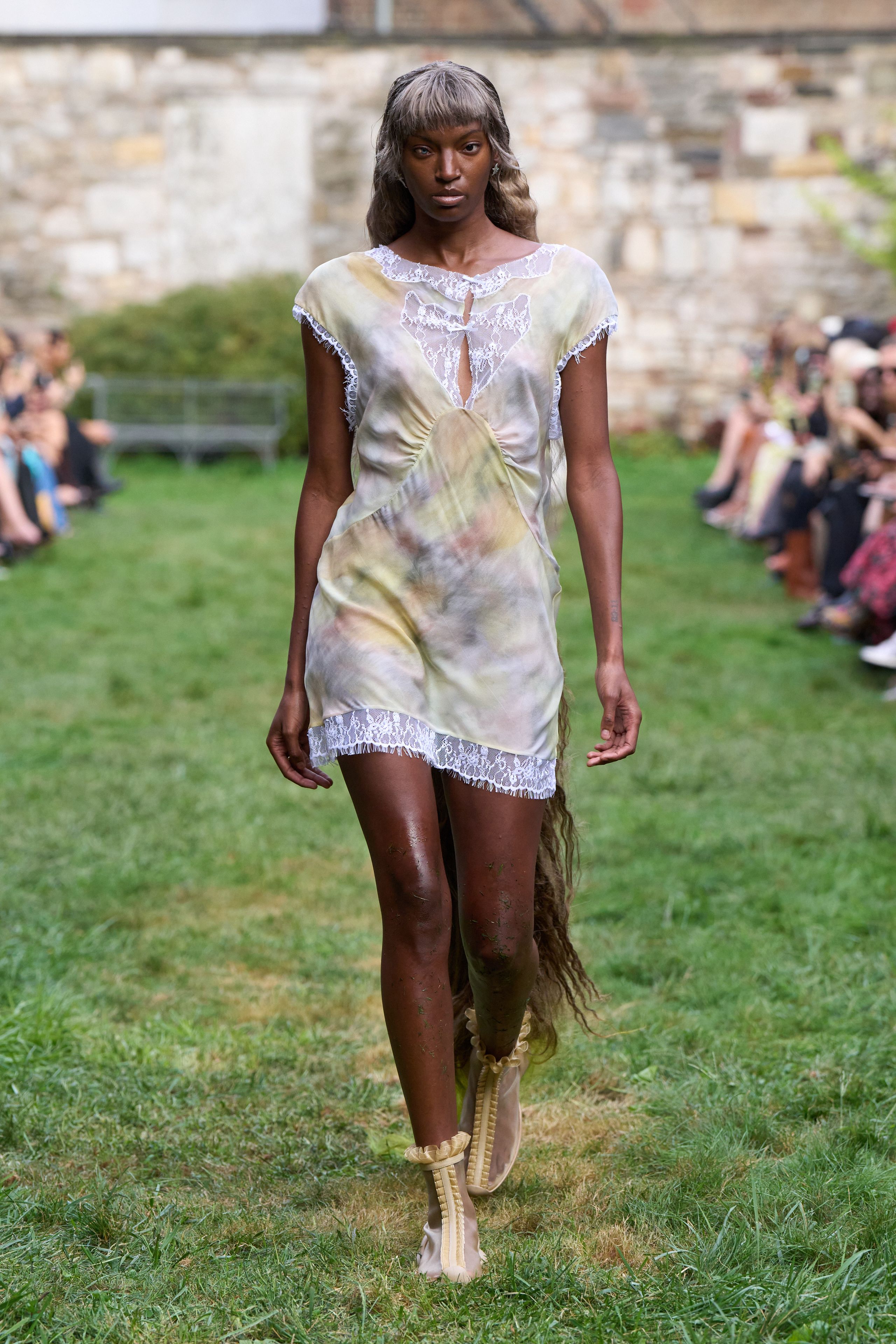 Collina Strada Spring 2025 Ready-to-Wear Fashion Show | Vogue