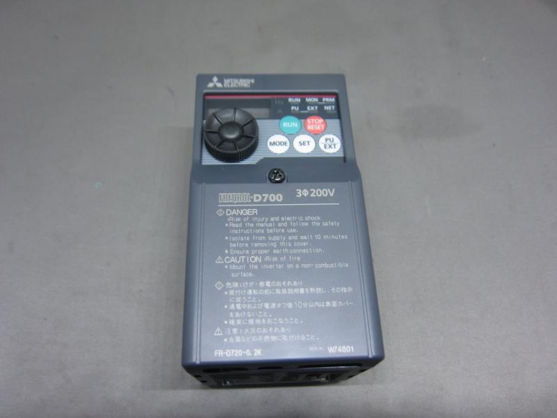 三菱電機 インバータ FR-D720-0.2K | マシンライフ