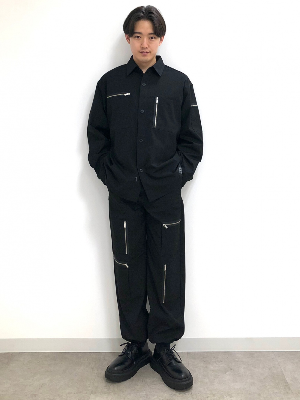 トラックパンツ UNDERCOVER(セットアップ可能)、グラフィックT