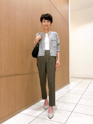 美品】PLST ノーカラ―パンツスーツ コンフォートリュクス 茶色 S/XS 美