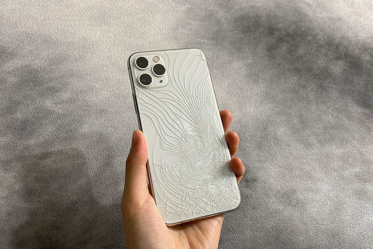 大阪高麗橋 iPhone 13 Pro 背面ガラス割れ修理 | APPLEMAC三宮元町駅前