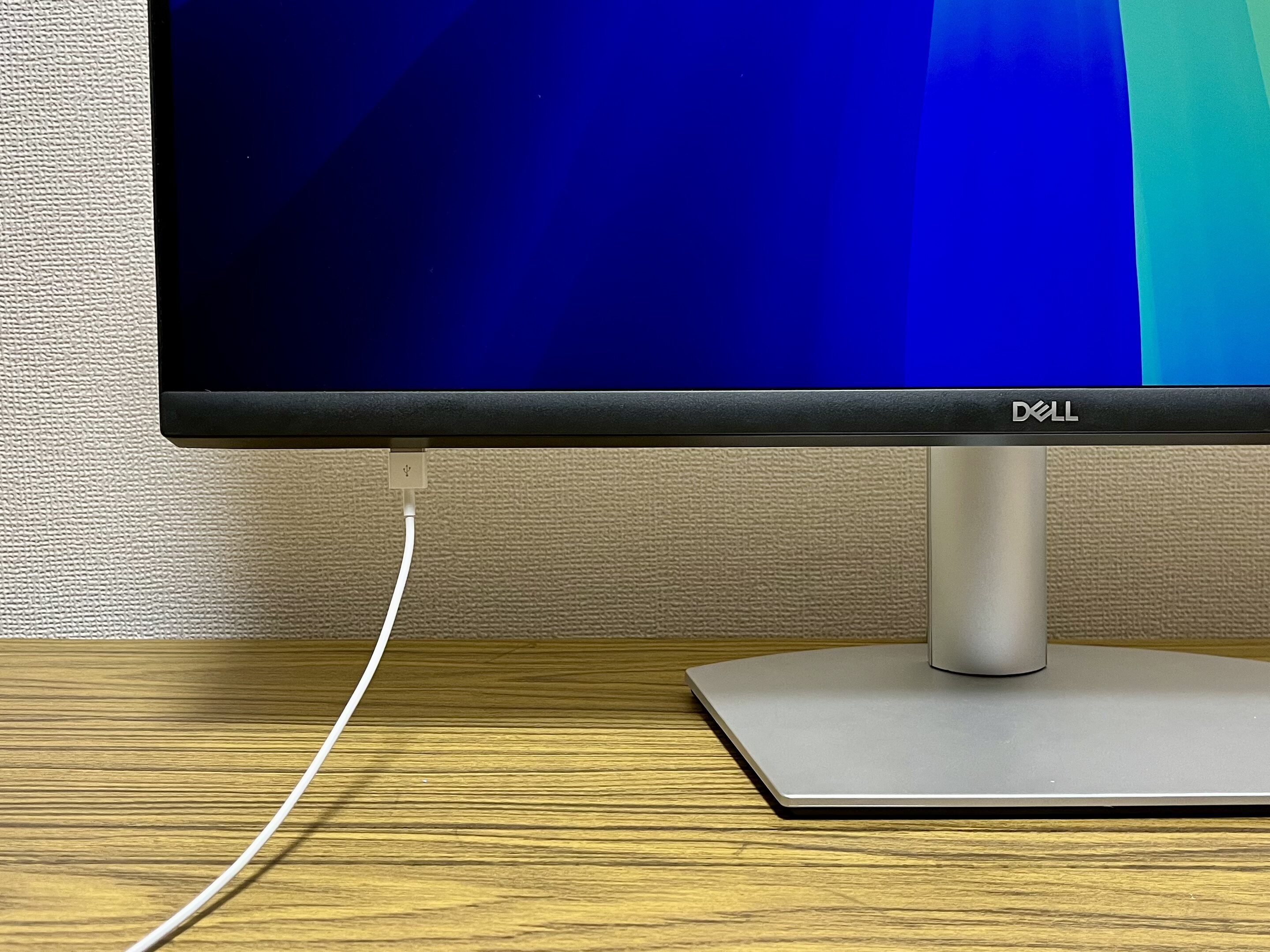 Dell S2722QCレビュー】MacBookユーザー必見の4K/27インチディスプレイ