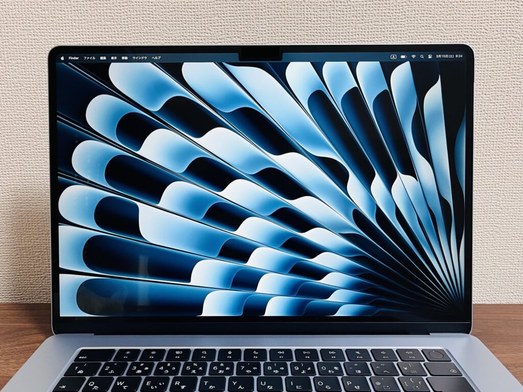 レビュー】15インチMacBook Air (M4, 2025)を13インチと徹底比較！新色