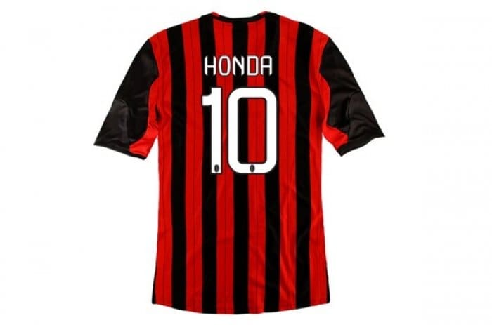 本田圭佑のACミラン移籍が成立、背番号「10」に決定！ アプリ「A.C.