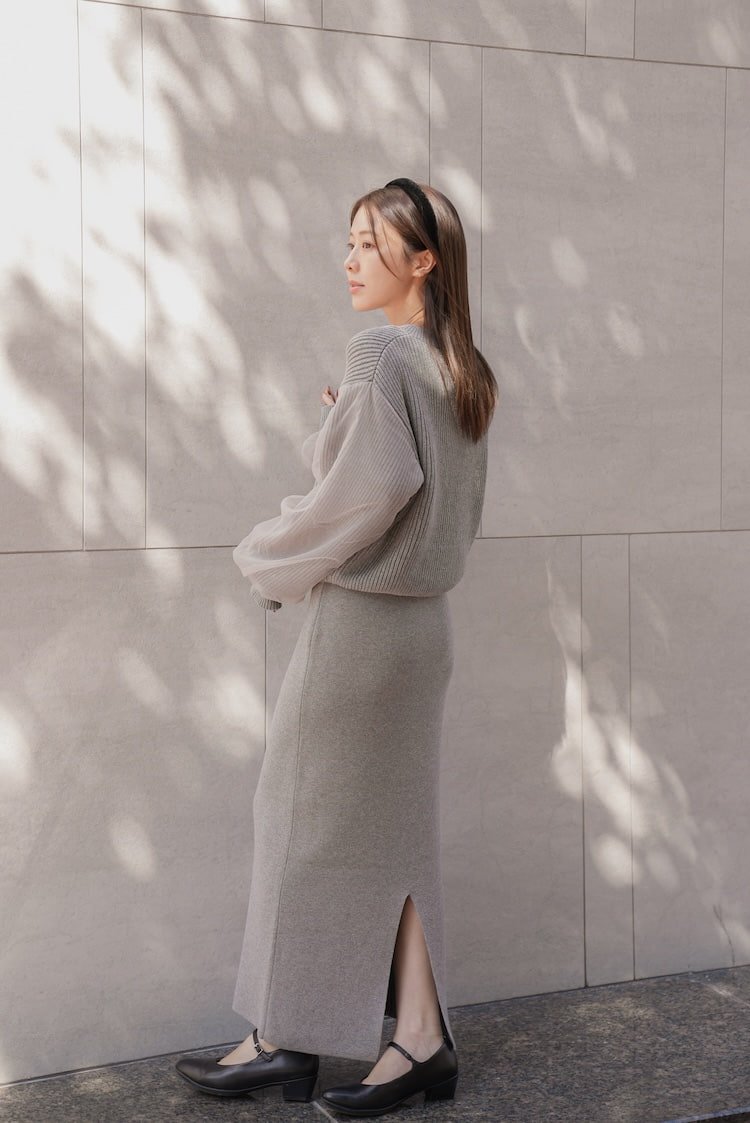 APRILY / ロゴニットセットアップ