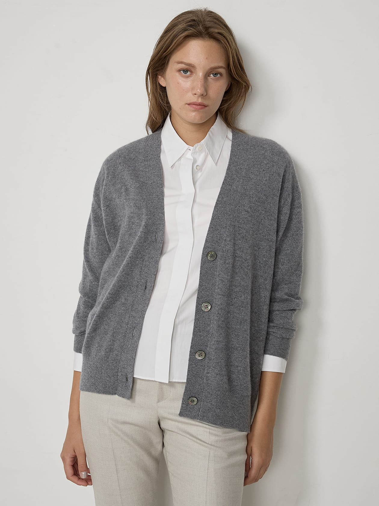 カシミヤカーディガン