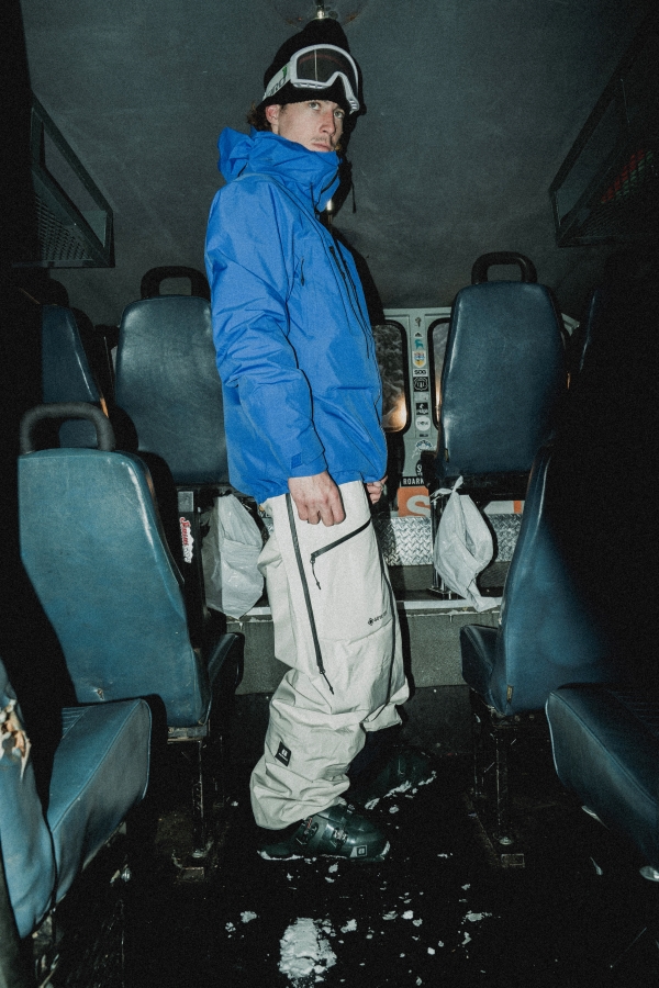 一新”GORE-TEX3Lアウターウエア” | armadaskis.jp