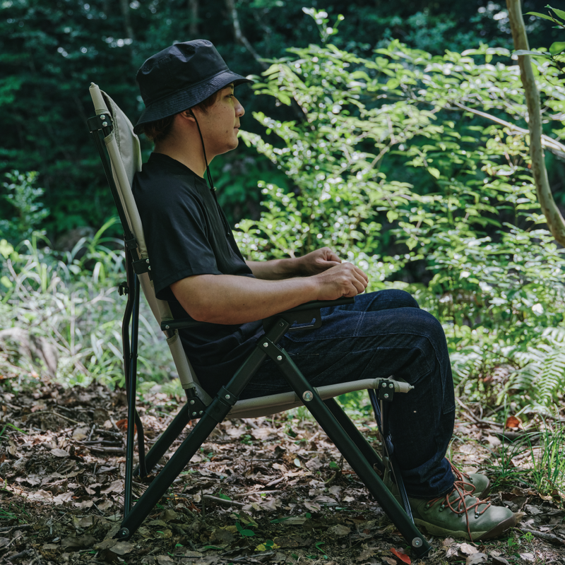 ARAKA × CAPTAIN STAG RELAX CHAIR