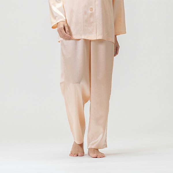 未開封】ミラショーン シルク肩当て 手引き真綿シルク100%使用