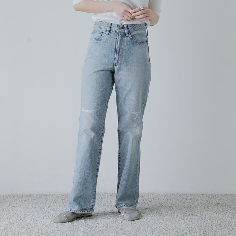 KURO クロ フラワーステッチ デニム パンツ “FLOWER STITCHING ON