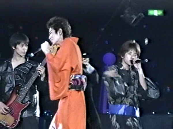Arashi First Concert Suppin Arashi (2000) | 嵐TV
