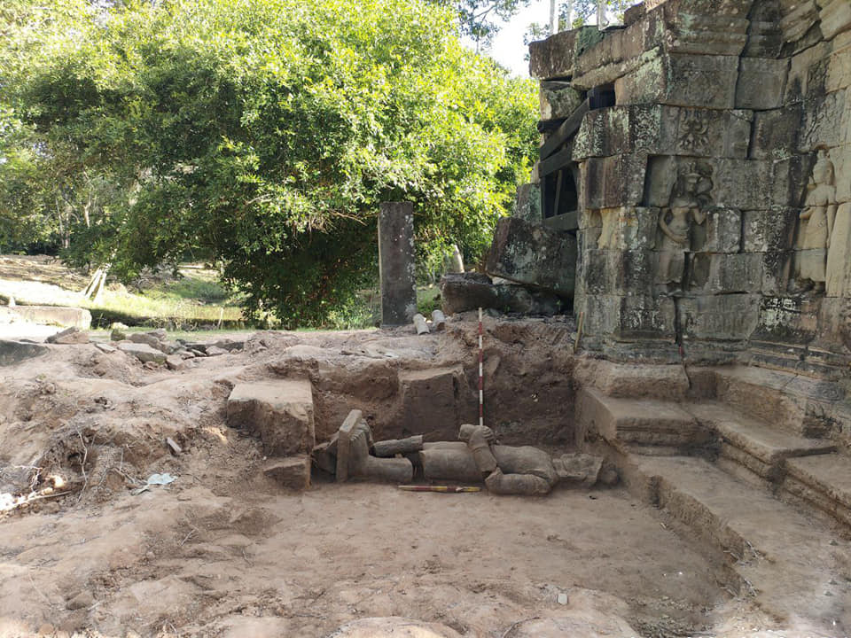 News - Door Guardian Sculpture Discovered at Angkor Archaeological