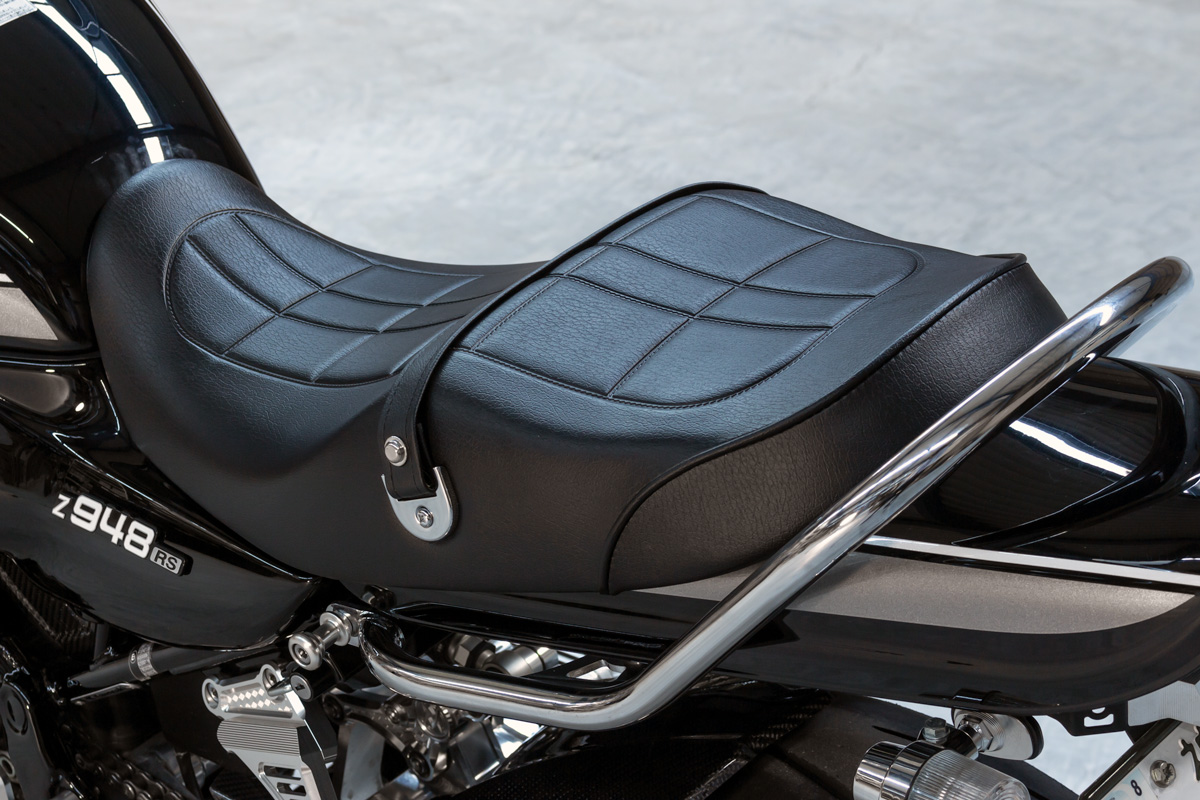 ≪Z900RS専用 ARCHIシートASSY Z1/Z2タイプの開発≫ | 開発情報 | ARCHI