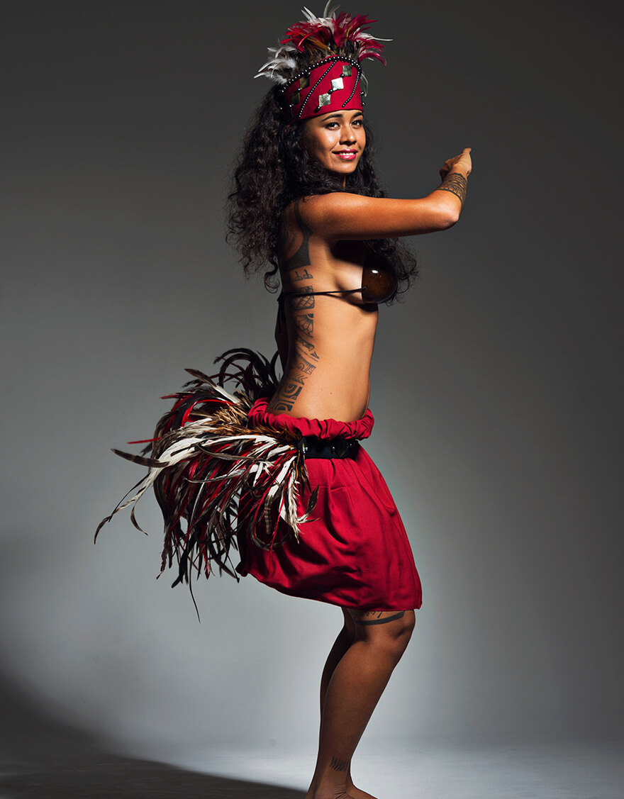 フェザーヒップベルト (レッド×ブラック) – 【公式】フラダンス衣装