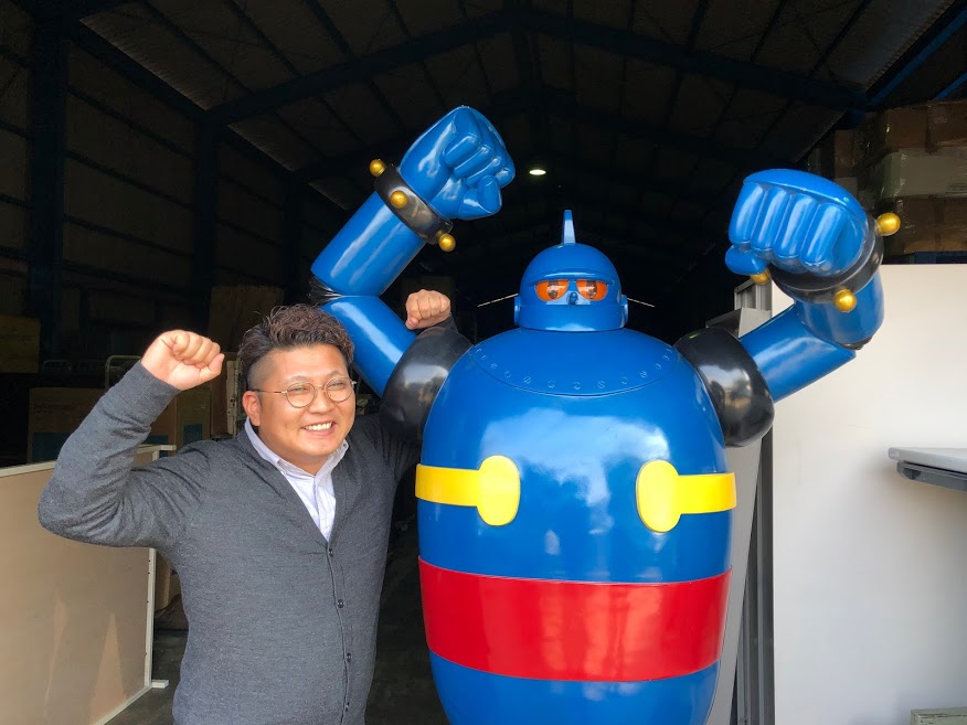 鉄人28号の特大フィギュアをご紹介！ | 骨董品・美術品を高価買取