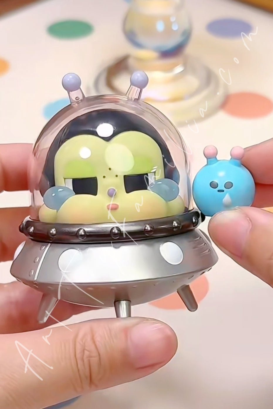 Crybaby Crying To The Moon Series | POP MART – Art Toy Familia