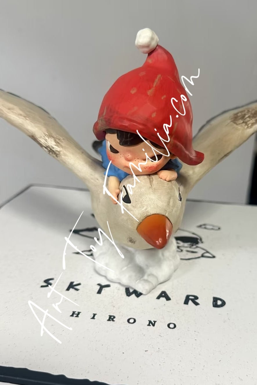 Hirono Skyward Figurine | POP MART – Art Toy Familia