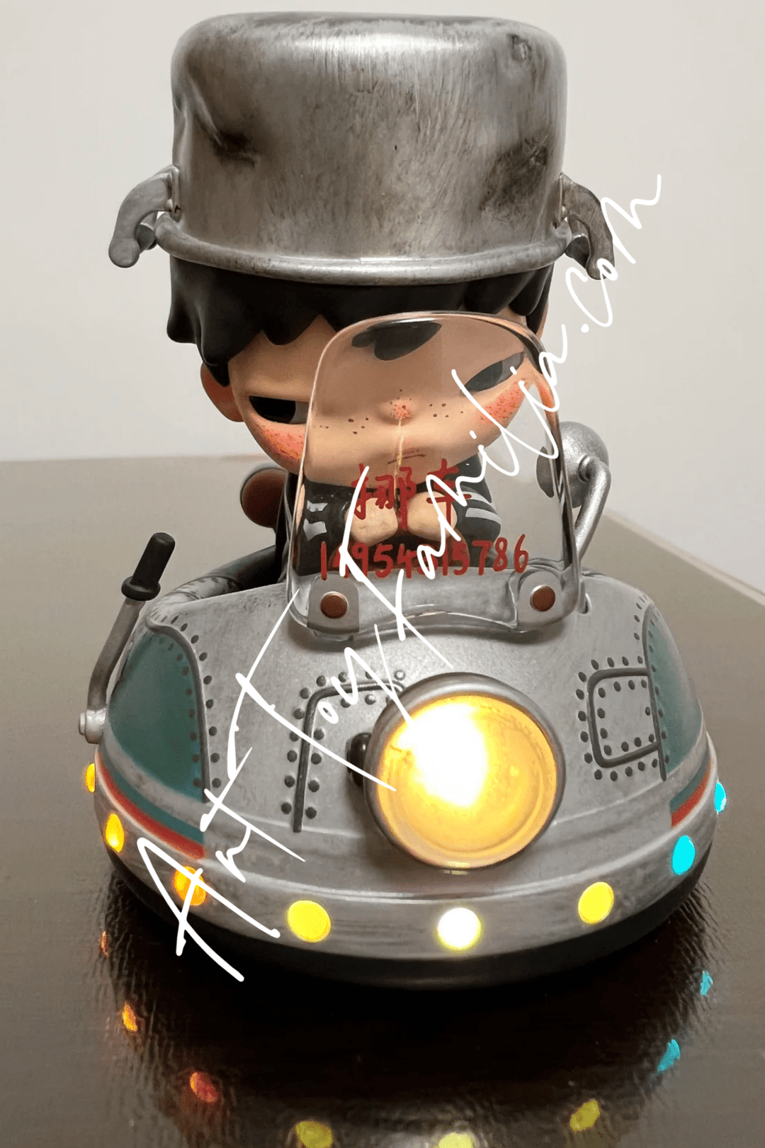 Hirono UFO Chaser x Journey to the West | POP MART – Art Toy Familia