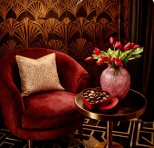 French Etched Glass Art Deco Vase by Degue - Art Deco Collection