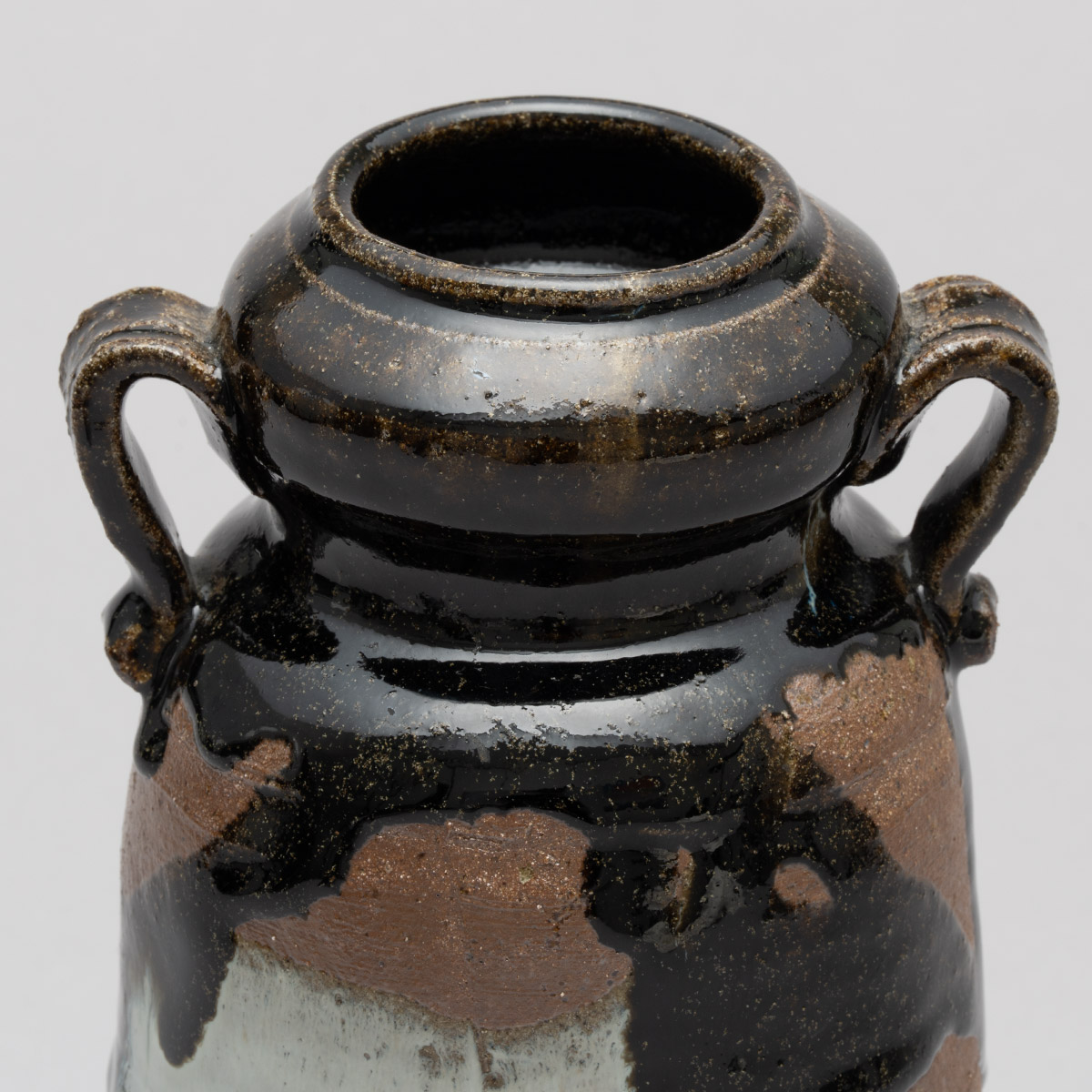 叩き朝鮮唐津耳付花入 | ARTerrace