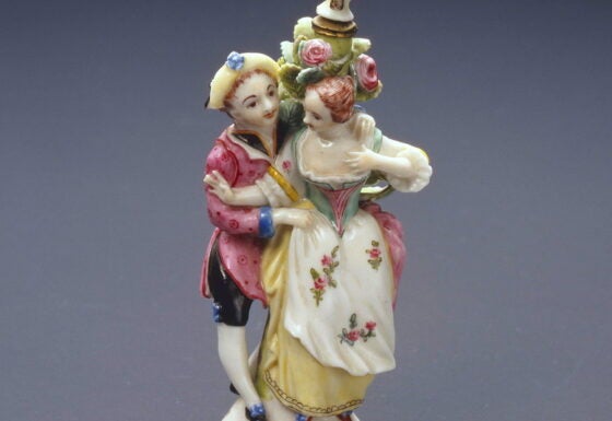 香りの装い～香水瓶をめぐる軌跡～」 箱根ガラスの森美術館で 2025年1