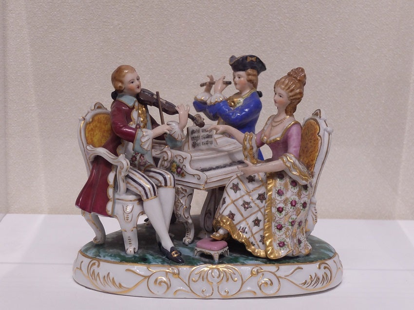 レビュー】瀬戸市美術館特別企画展「瀬戸ノベルティの至高 Made by