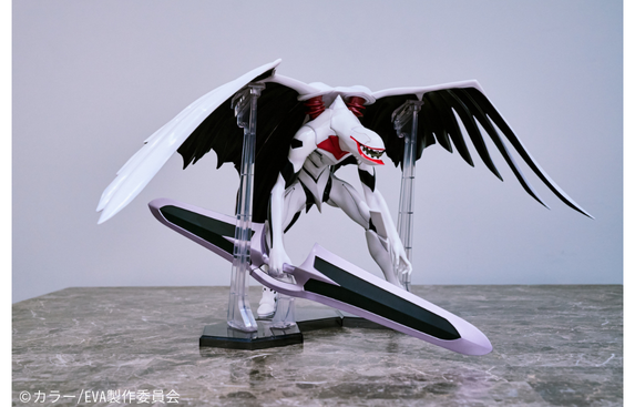 量産機の不気味さをそのままに迫力満点で立体化！『新世紀