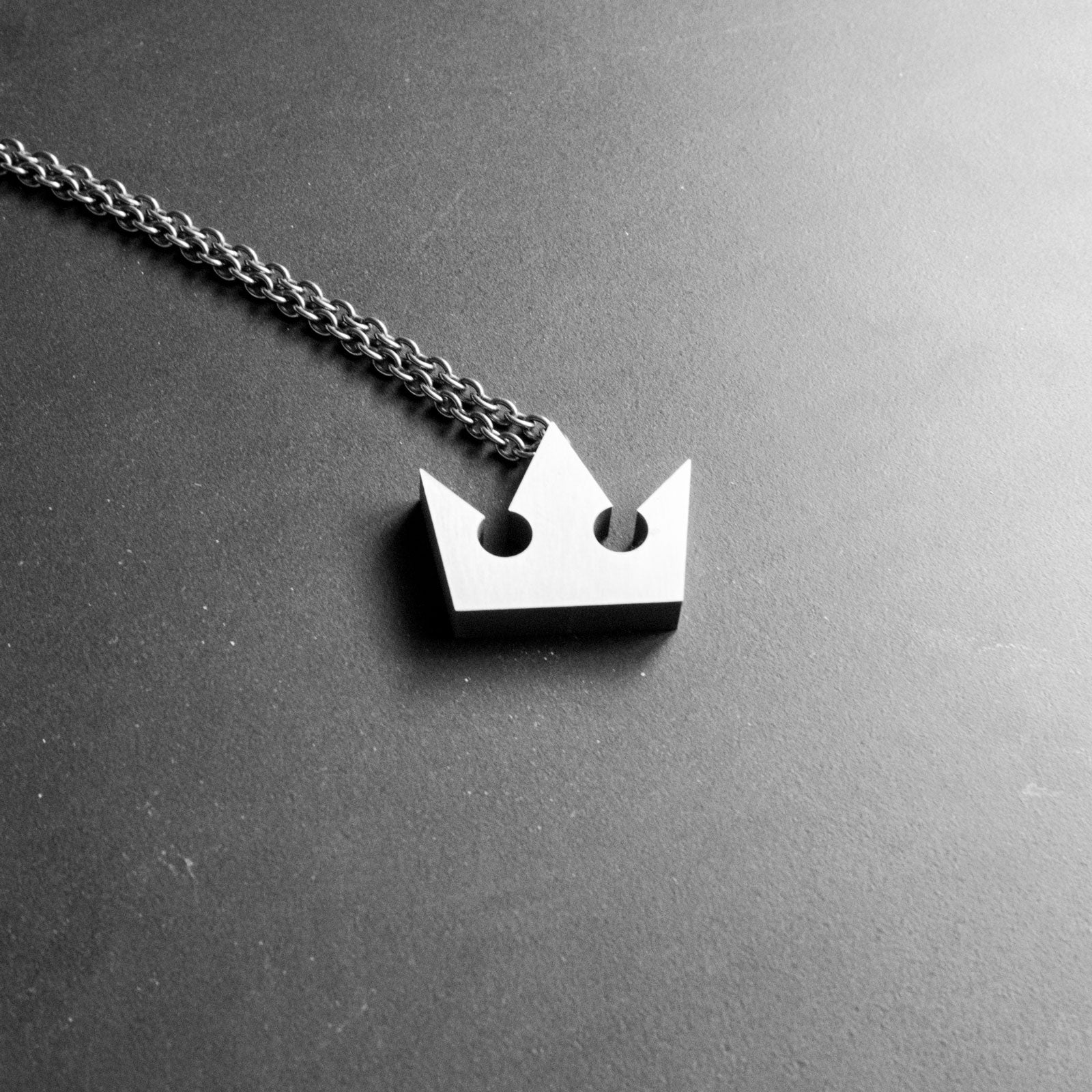 Sora's Crown Necklace - Titanium - Arxiome
