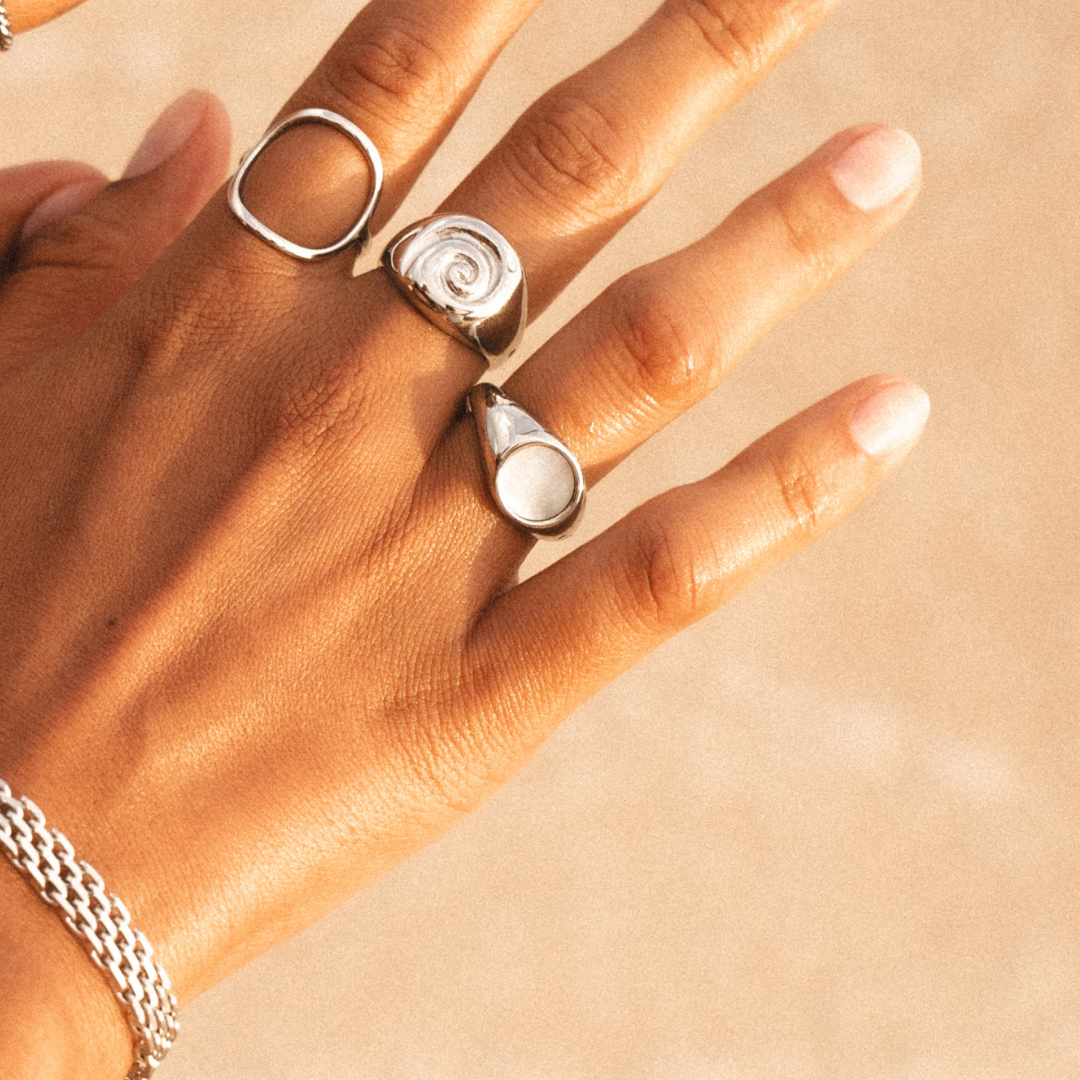 マザーオブパールリング