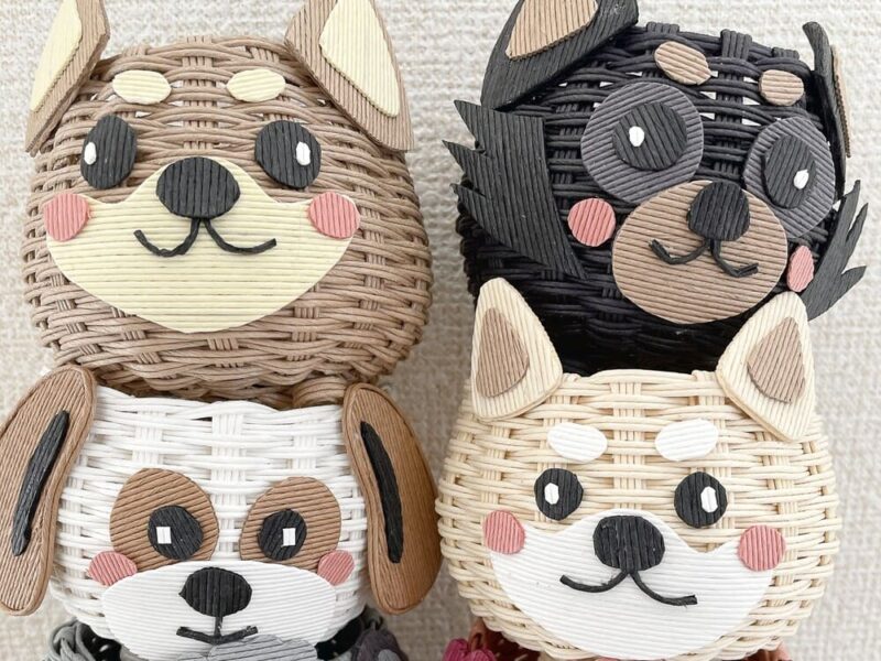 クラフトバンド（紙バンド）の小物入れ | 犬のモチーフ