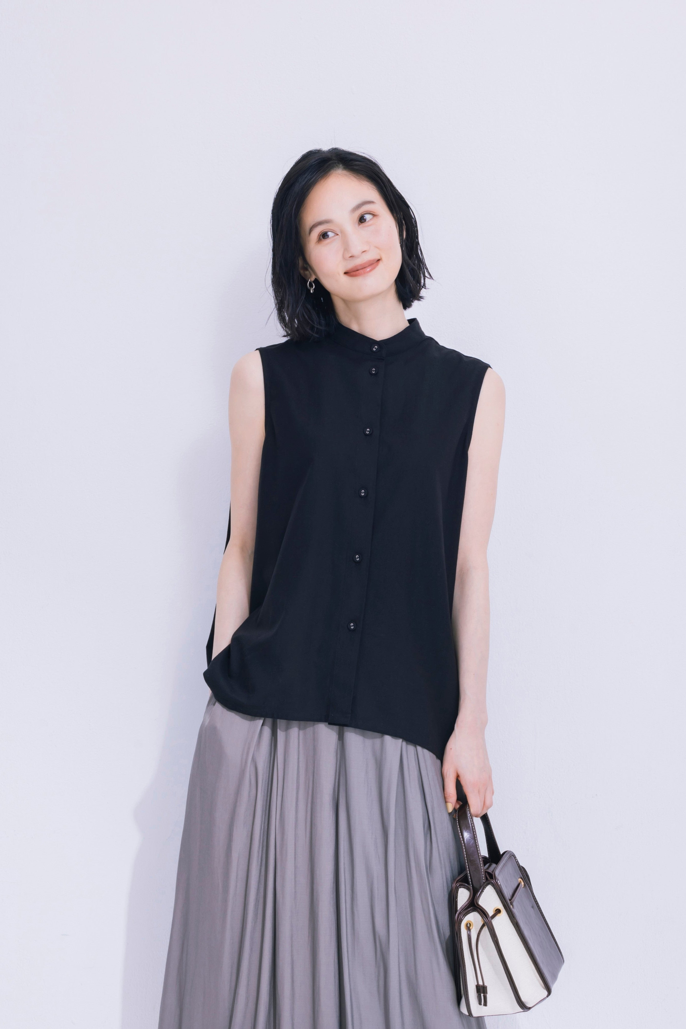 麻混バックタックブラウス NS-197 – ATELIER N'S