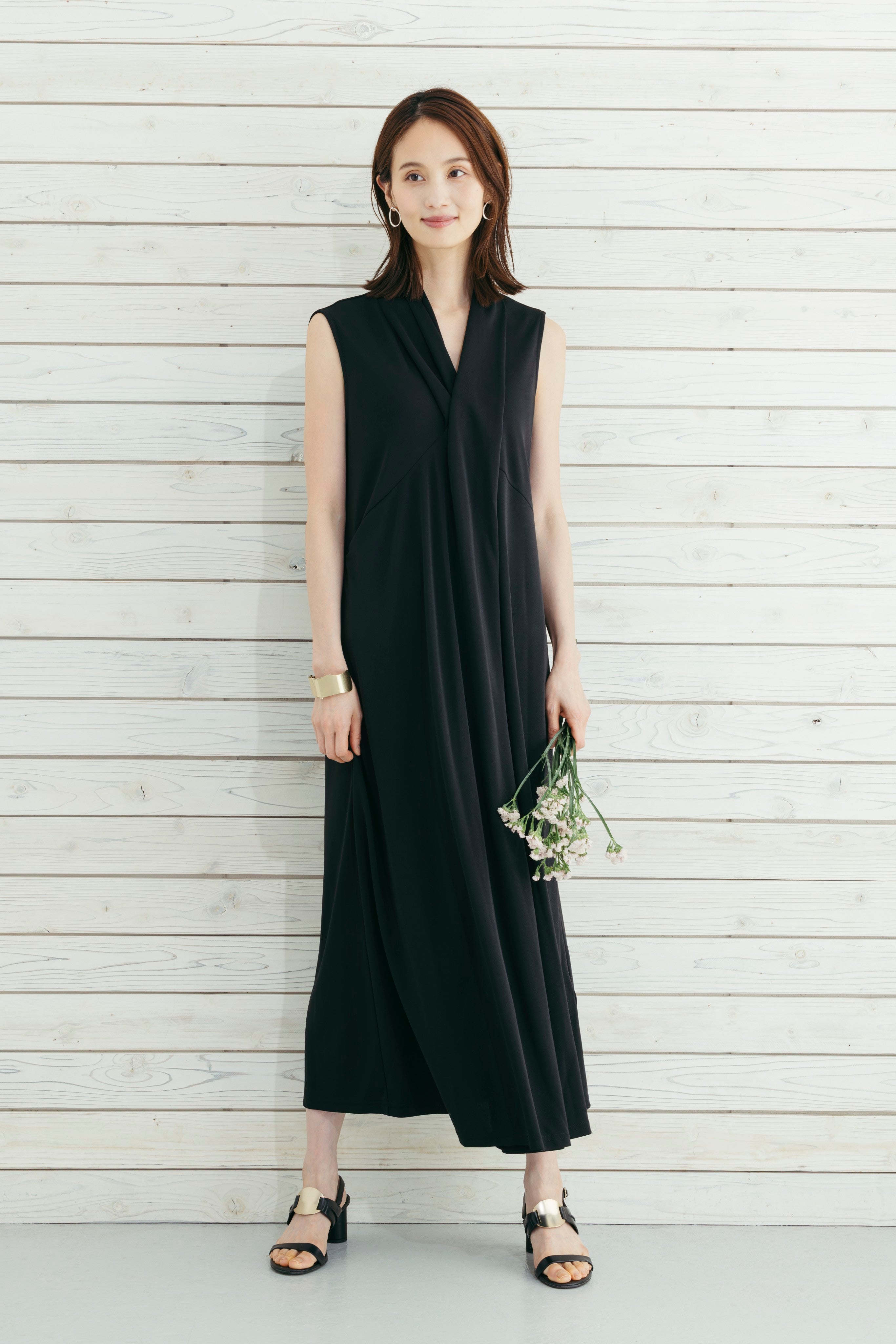 フロントツイストタックワンピース NS-306 – ATELIER N'S