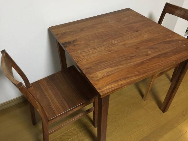無印良品 ダイニングテーブル 無垢材 幅80×奥行80 ウォールナット材