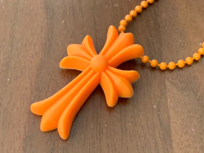 chrome クロムハーツ 20周年記念ラバーネックレス。オレンジ hearts