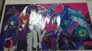 ヴァンガード プレイマットのYahoo!オークション(旧ヤフオク!)の相場