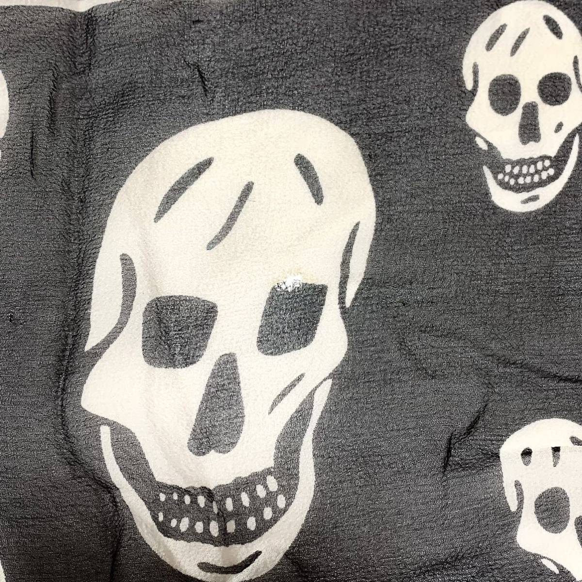 アレキサンダーマックイーン ALEXANDER McQUEEN スカル柄 大判 シルク