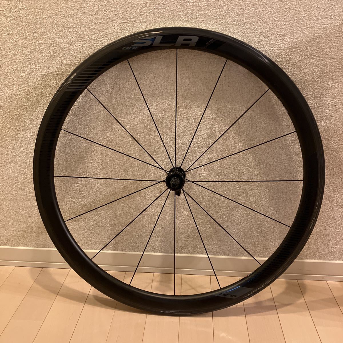 GIANT SLR1 カーボンホイール 新品タイヤ付き！ こちらも気になる新