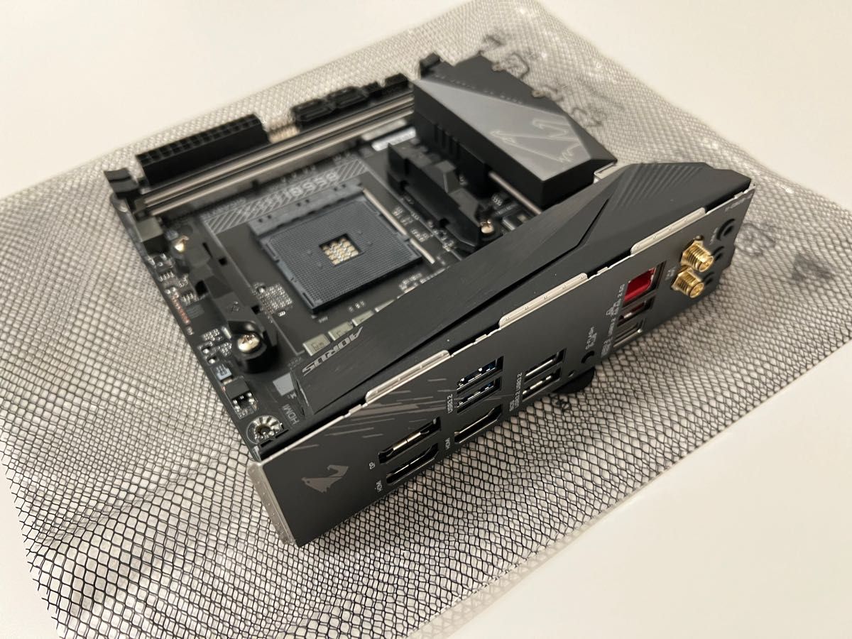 GIGABYTE B550I AORUS PRO AX [Rev 1 3] Mini ITX マザーボード｜Yahoo