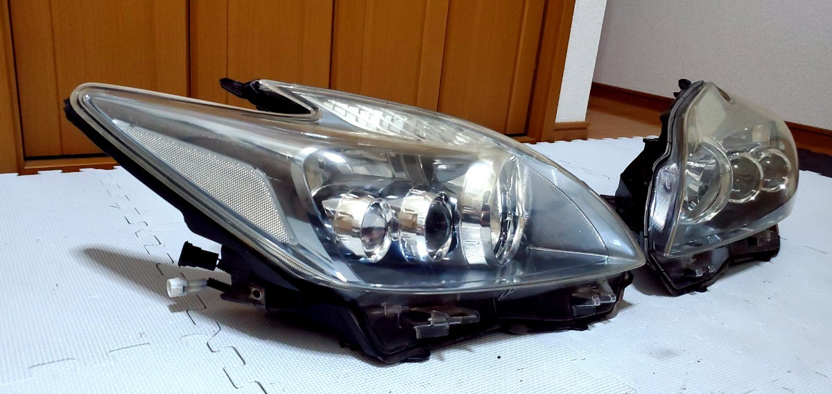 送料無料 30系 前期 プリウス 純正2眼LEDヘッドライト 左右セット CPU