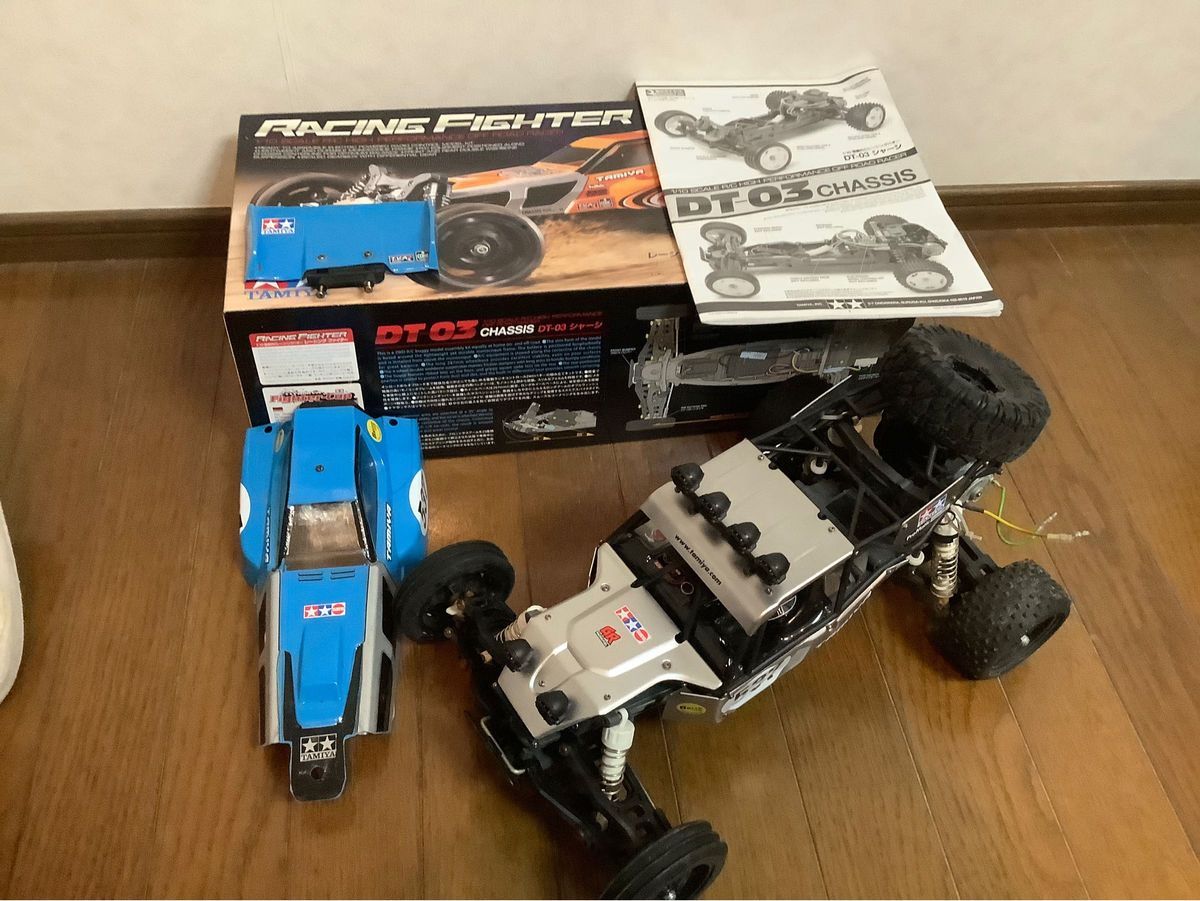 タミヤ DT-03 レーシングファイター 金属ボディ付き メカレス ジャンク