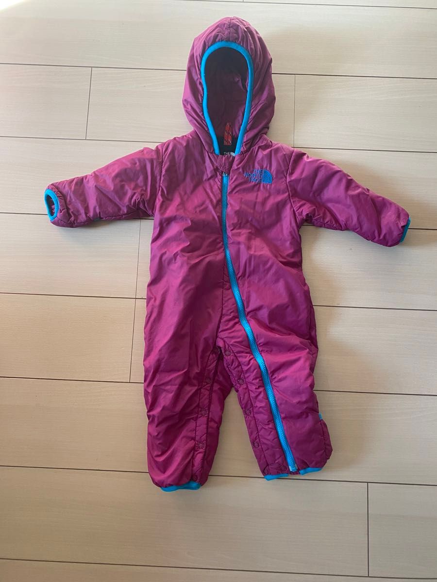 ノースフェイス ジャンプスーツ ピンク 防寒 手足覆える 冬対策