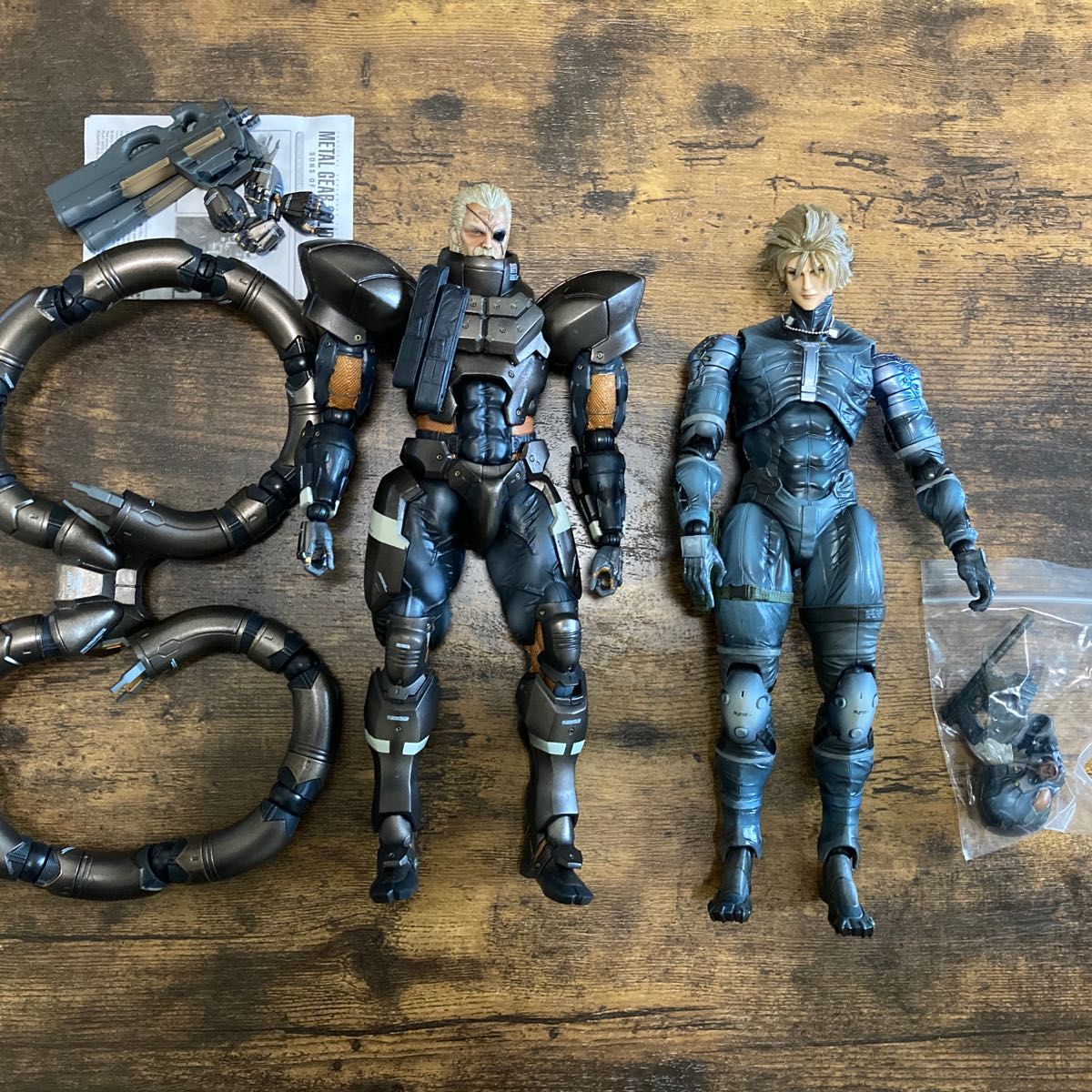 プレイアーツ改 ソリダススネーク 雷電 メタルギアソリッド2｜Yahoo