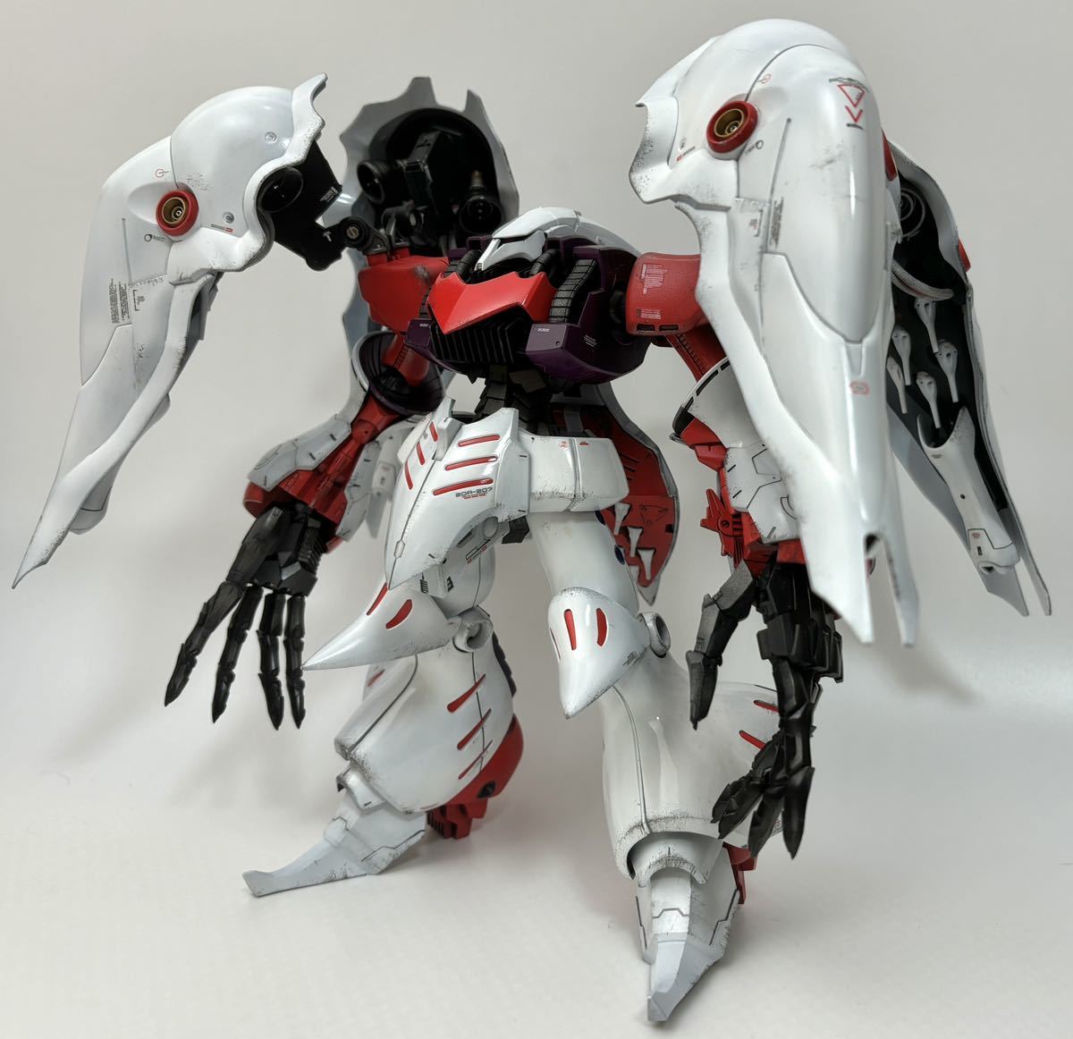 Yahoo!オークション - MG キュベレイ ダムド カスタム 塗装 改修 完成