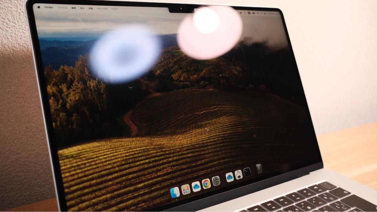 数回使用】M2 MacBook Air 15インチ 8GB/256GB シルバー 2023年モデル