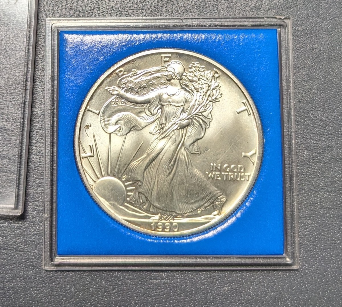 1990年 アメリカ・ シルバー ・ イーグル 銀貨1オンス