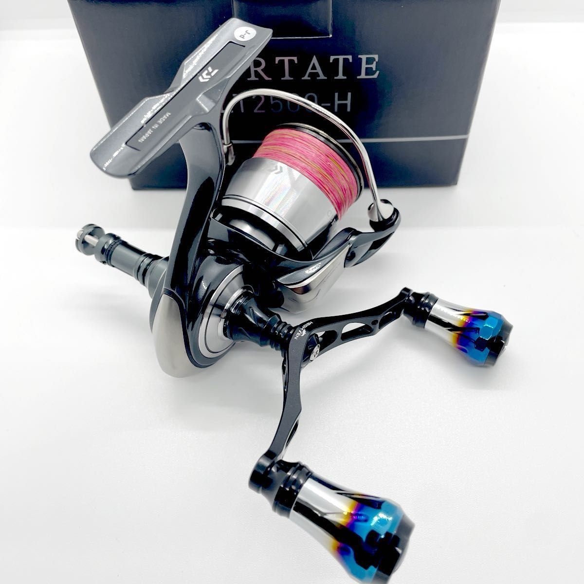 ダイワ 24セルテートLT2500-H ダブルハンドル仕様 リールスタンド装着