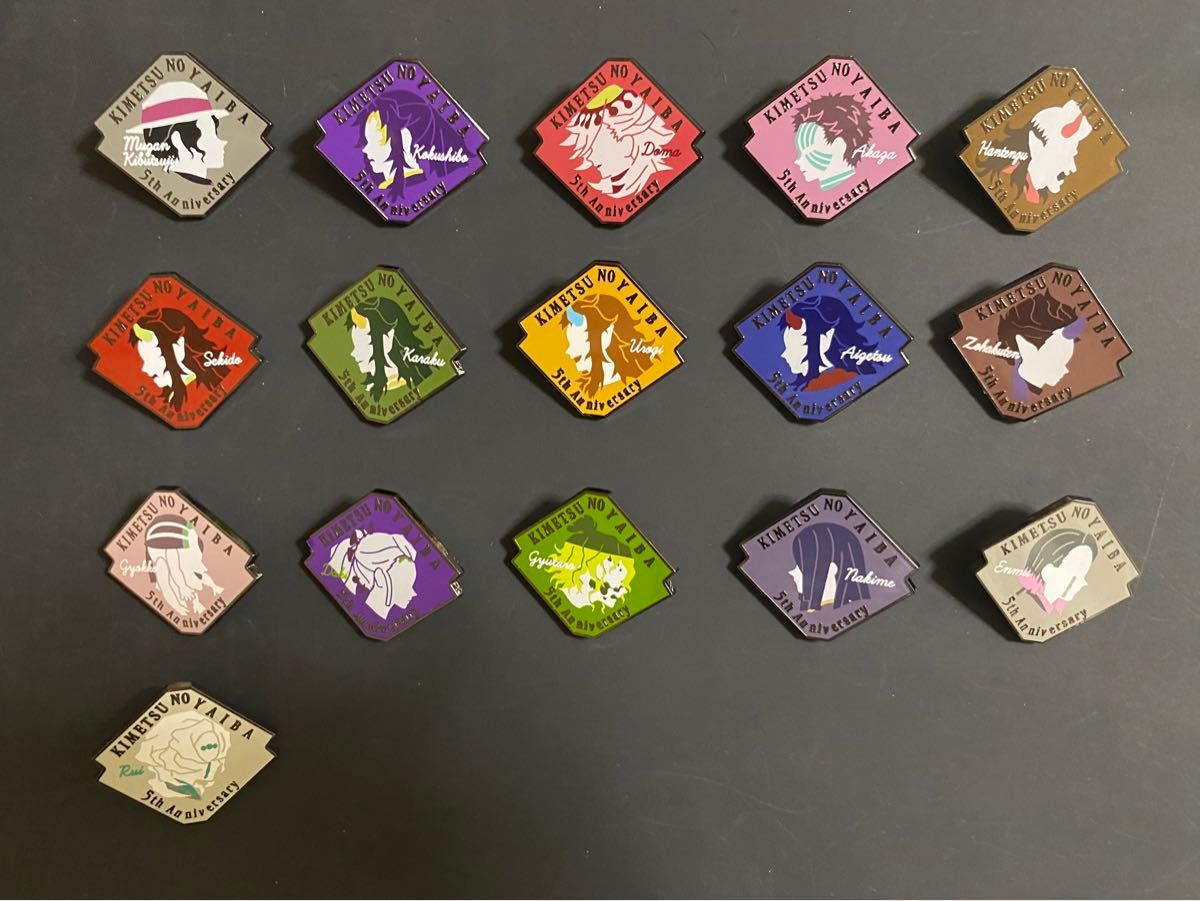 鬼滅の刃 アニメ伍周年記念 後夜祭 キャラクターモチーフピンズ C群 全