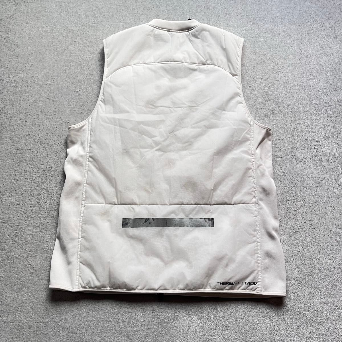 NIKE THERMA-FIT ナイキ ランディビジョン エアロレイヤー ドット柄